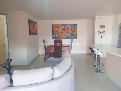 Apartamento de 3 alcobas en arriendo en Sabaneta, Sabaneta, 82 m² · foto 3 de 17
