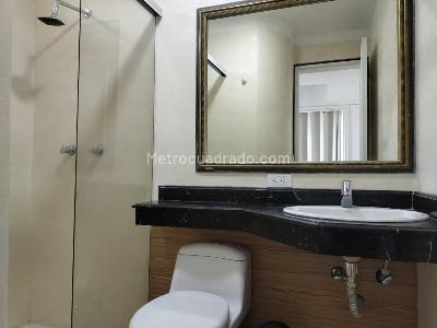 Casa de 5 alcobas en venta en El Poblado, Medellín, 496 m² · foto 18 de 19