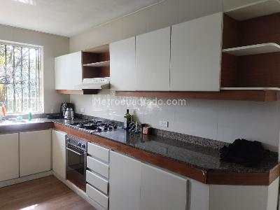 Casa de 5 alcobas en venta en El Poblado, Medellín, 496 m² · foto 6 de 19