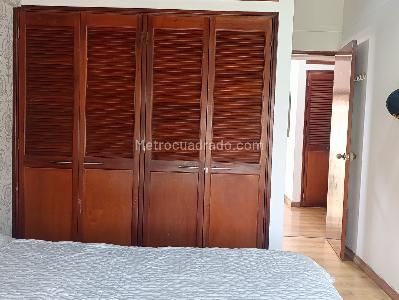 Casa de 3 alcobas en venta en El Poblado, Medellín, 188 m² · foto 14 de 16