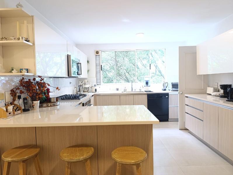 Apartamento Amoblado de 3 Alcobas con Gimnasio en El Poblado - 7