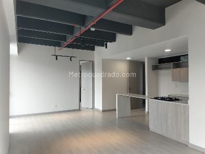 Apartamento de 1 alcoba en arriendo en El Poblado, Medellín, 76 m² · foto 2 de 11