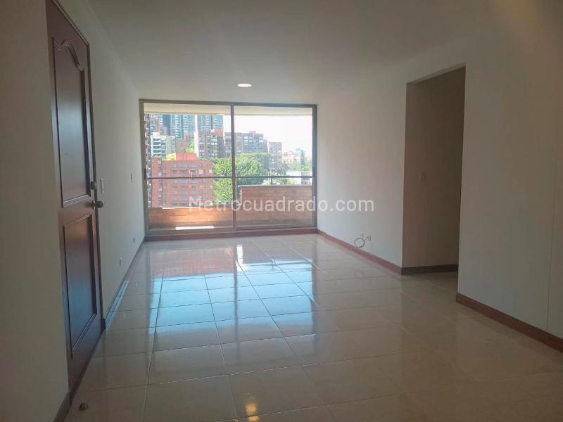 Apartamento de 3 Alcobas con 3 Baños en El Poblado - 3