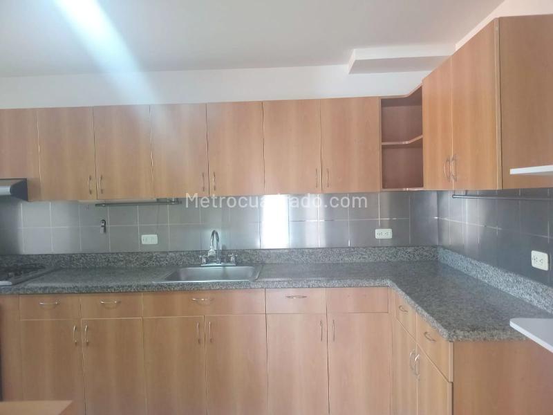 Apartamento de 3 Alcobas con 3 Baños en El Poblado - 6