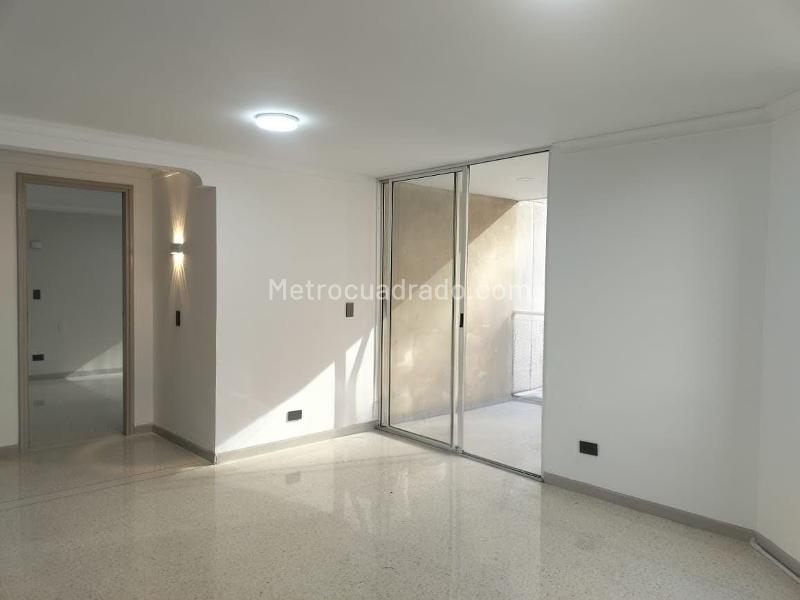 Modern 2BR Apartment Near Metro in El Poblado
