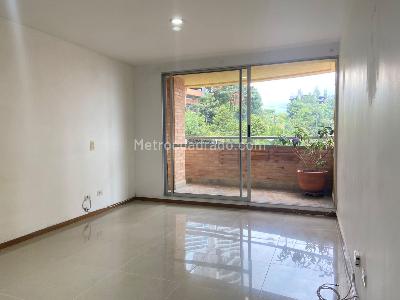 Apartamento de 3 alcobas en arriendo en Sabaneta, Sabaneta, 114 m² · foto 9 de 19