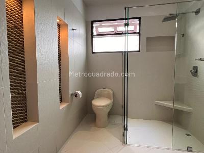 Casa de 3 alcobas en venta en Llanogrande, Rionegro, 320 m² · foto 14 de 16