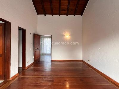 Casa de 3 alcobas en venta en Llanogrande, Rionegro, 320 m² · foto 9 de 16