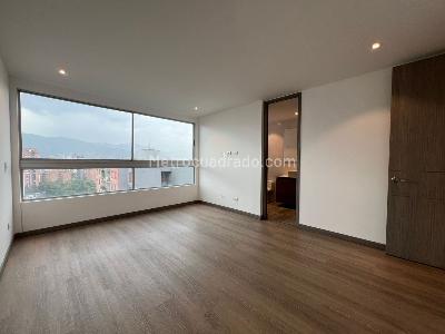 Apartamento de 3 alcobas en venta en Envigado, Envigado, 135 m² · foto 9 de 15