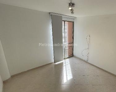 Casa de 3 alcobas en venta en El Poblado, Medellín, 156 m² · foto 11 de 15