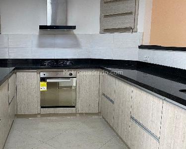 Casa de 3 alcobas en venta en El Poblado, Medellín, 156 m² · foto 5 de 15