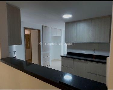 Casa de 3 alcobas en venta en El Poblado, Medellín, 156 m² · foto 6 de 15
