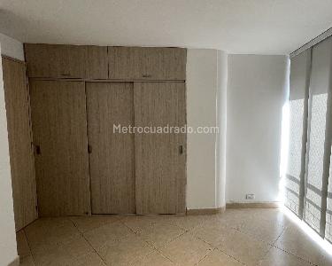 Casa de 3 alcobas en venta en El Poblado, Medellín, 156 m² · foto 8 de 15