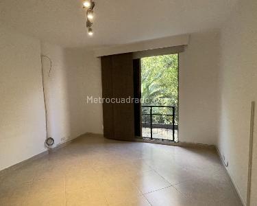 Casa de 3 alcobas en venta en El Poblado, Medellín, 156 m² · foto 9 de 15