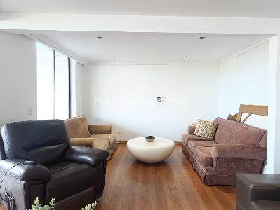 Apartamento en venta en El Poblado, Medellín · foto 2 de 18