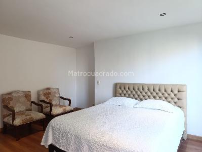 Apartamento en venta en El Poblado, Medellín · foto 7 de 18
