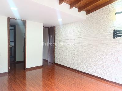Casa de 3 alcobas en arriendo en El Poblado, Medellín, 360 m² · foto 10 de 17