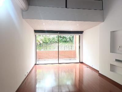 Casa de 3 alcobas en arriendo en El Poblado, Medellín, 360 m² · foto 12 de 17