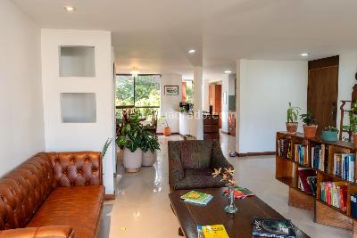 Apartamento de 3 alcobas en arriendo en Lalinde, Medellín, 170 m² · foto 4 de 9