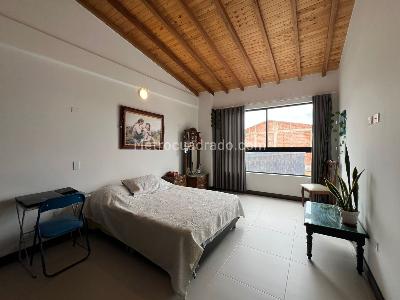 Casa de 4 alcobas en venta en Rionegro, Rionegro, 220 m² · foto 12 de 18