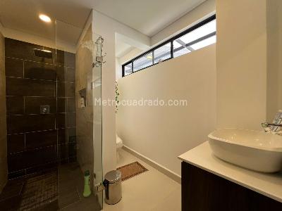 Casa de 4 alcobas en venta en Rionegro, Rionegro, 220 m² · foto 18 de 18