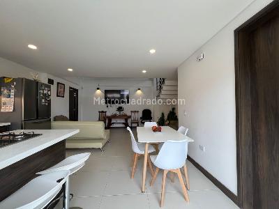 Casa de 4 alcobas en venta en Rionegro, Rionegro, 220 m² · foto 3 de 18
