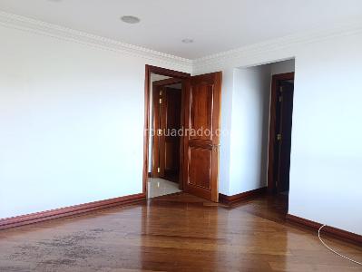 Apartamento en venta en El Poblado, Medellín · foto 15 de 19