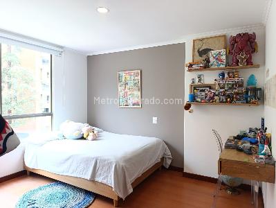 Apartamento de 3 alcobas en arriendo en El Tesoro, Medellín, 173 m² · foto 13 de 18