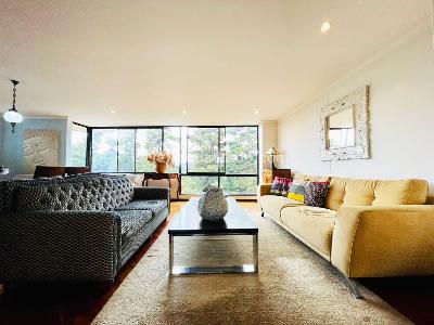 Apartamento de 3 alcobas en venta en El Poblado, Medellín, 180 m² · foto 3 de 20
