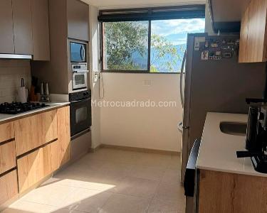 Apartamento de 3 alcobas en venta en San Lucas, Medellín, 121 m² · foto 4 de 11