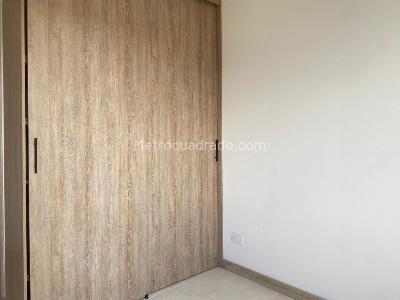 Apartamento de 3 alcobas en venta en Sabaneta, Sabaneta, 65 m² · foto 13 de 19