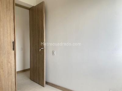 Apartamento de 3 alcobas en venta en Sabaneta, Sabaneta, 65 m² · foto 17 de 19