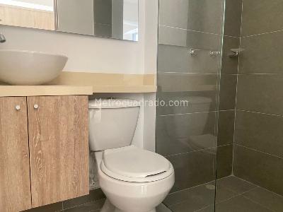 Apartamento de 3 alcobas en venta en Sabaneta, Sabaneta, 65 m² · foto 18 de 19