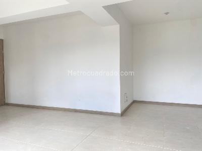 Apartamento de 3 alcobas en venta en Sabaneta, Sabaneta, 65 m² · foto 4 de 19