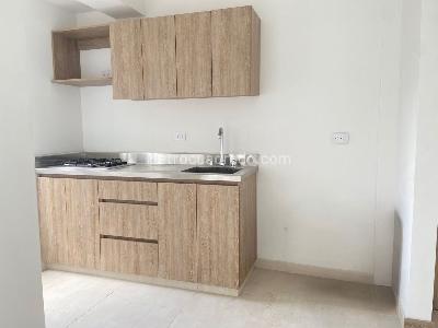 Apartamento de 3 alcobas en venta en Sabaneta, Sabaneta, 65 m² · foto 5 de 19