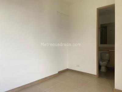 Apartamento de 3 alcobas en venta en Sabaneta, Sabaneta, 65 m² · foto 9 de 19