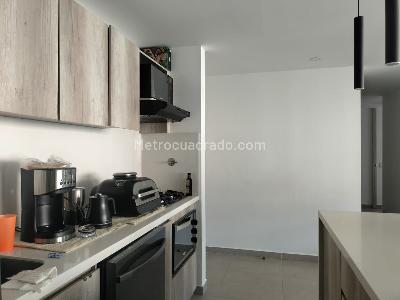 Apartamento de 3 alcobas en venta en Villa Carlota, Medellín, 120 m² · foto 7 de 16