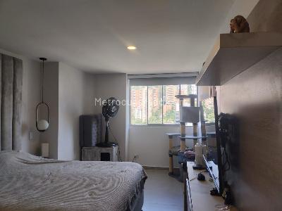 Apartamento de 3 alcobas en venta en Villa Carlota, Medellín, 120 m² · foto 9 de 16
