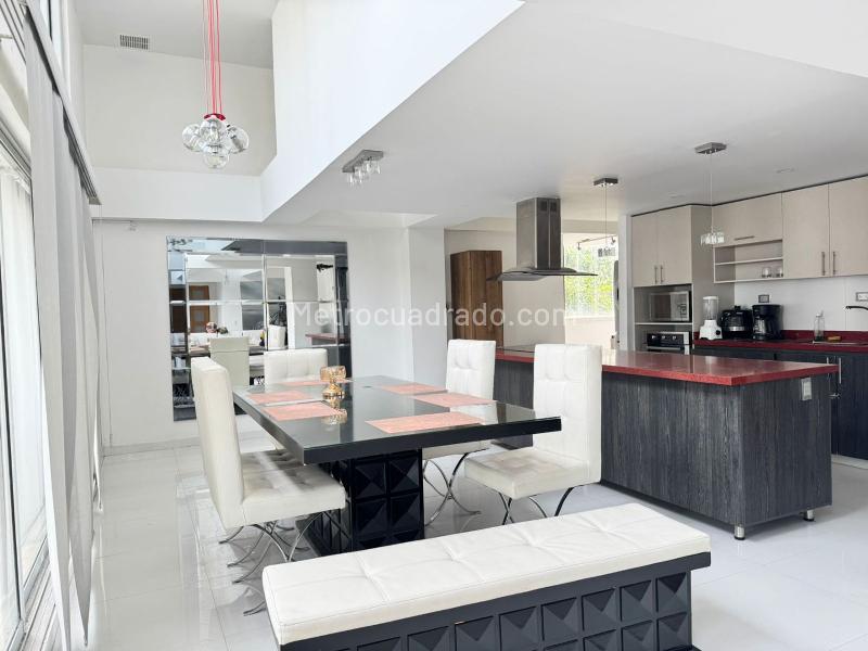 Furnished 5BR Penthouse in El Poblado - 9