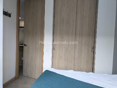 Apartamento de 3 alcobas en arriendo en Altos Del Poblado, Medellín, 78 m² · foto 12 de 18