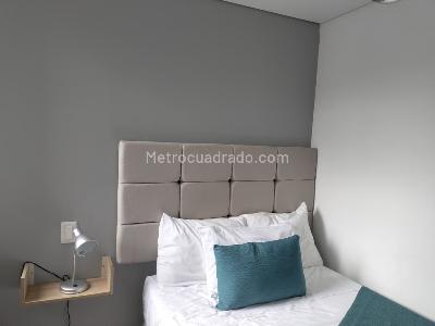Apartamento de 3 alcobas en arriendo en Altos Del Poblado, Medellín, 78 m² · foto 16 de 18