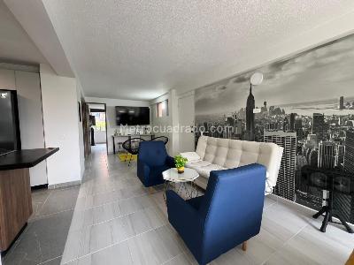 Apartamento de 2 alcobas en arriendo en El Poblado, Medellín, 80 m² · foto 2 de 16