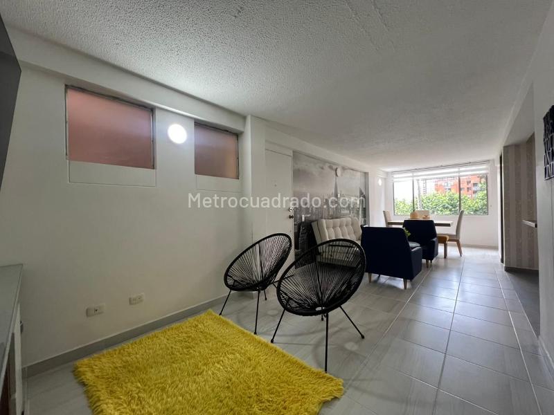 Furnished 2BR Apartment with Balcony in El Poblado - 7