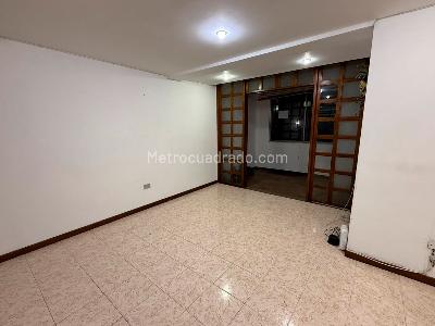 Apartamento de 3 alcobas en arriendo en El Diamante No. 2, Medellín, 120 m² · foto 2 de 11