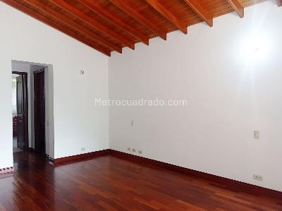 Casa de 4 alcobas en venta en El Poblado, Medellín, 400 m² · foto 11 de 19