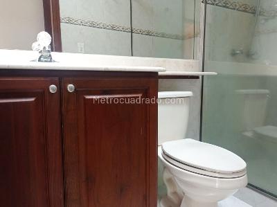 Casa de 4 alcobas en venta en El Poblado, Medellín, 400 m² · foto 15 de 19