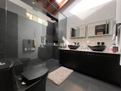 Casa de 4 alcobas en venta en Envigado, Envigado, 1200 m² · foto 18 de 18