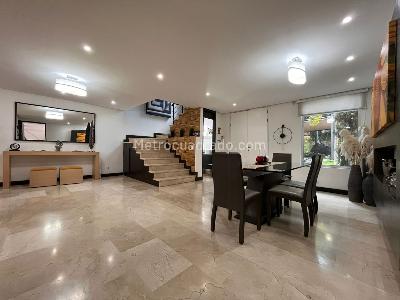 Casa de 4 alcobas en venta en Envigado, Envigado, 1200 m² · foto 6 de 18