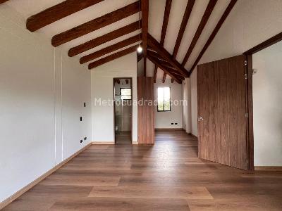Casa de 4 alcobas en venta en Rionegro, Rionegro, 1544 m² · foto 12 de 17