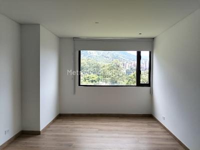 Apartamento de 2 alcobas en venta en Altos Del Poblado, Medellín, 106 m² · foto 7 de 16